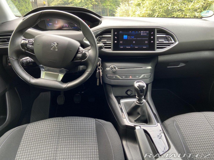 Peugeot 308 1.2PT 96kw 2020