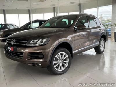 Volkswagen Touareg 3,0TDI 180kW*Vzduch*Webas