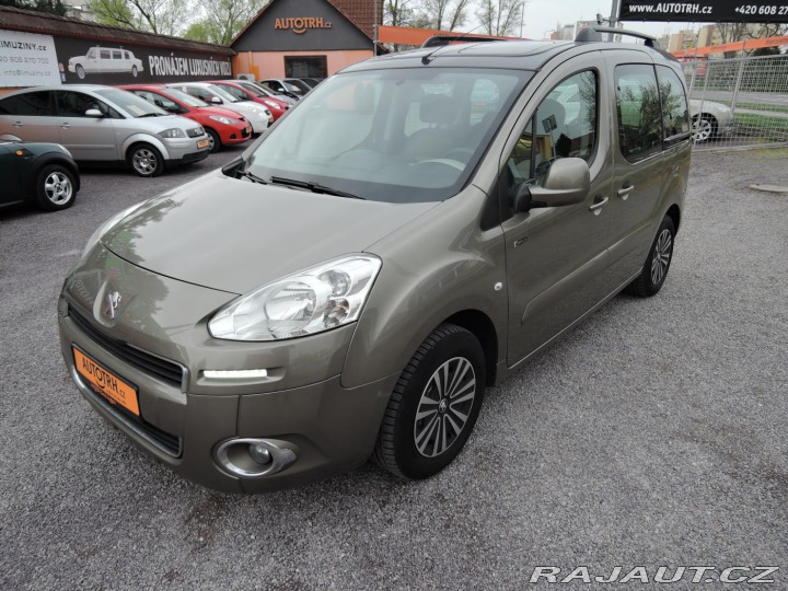 Peugeot Partner Tepee 1,6 eHDi Family Panorama 2012
