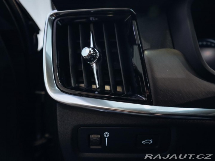 Volvo V90 D5 Cross Country 173 kW 2019