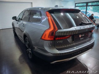 Volvo V90 D5 Cross Country 173 kW 2019