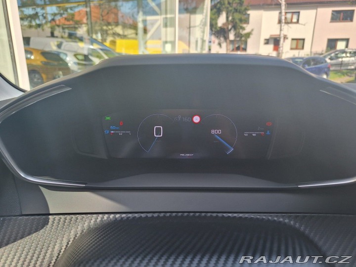 Peugeot 208 ALLURE 1.2 PT 100K MAN6 2025