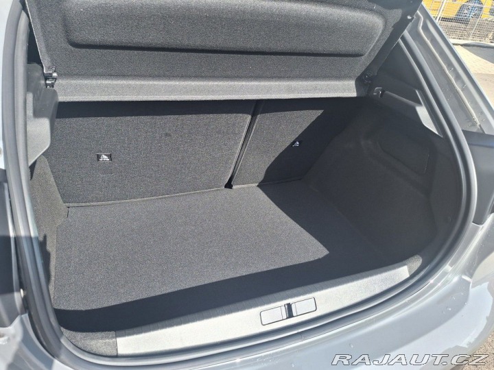 Peugeot 208 ALLURE 1.2 PT 100K MAN6 2025