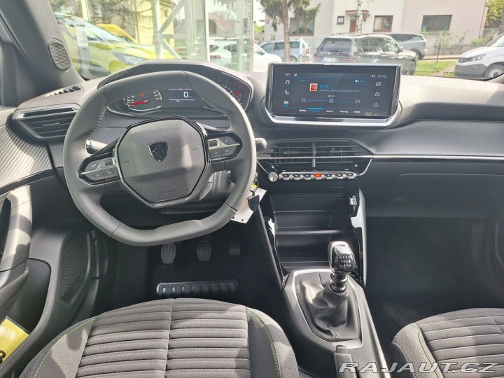 Peugeot 2008 STYLE 1.2 PT 100K MAN6 2025
