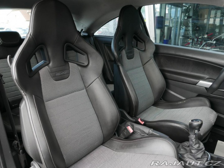 Opel Corsa OPC 1,6 Turbo 141kW REZER 2008