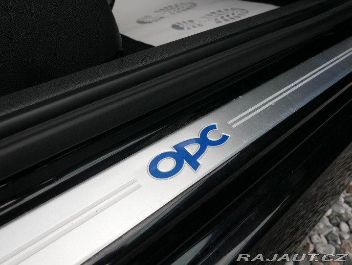 Opel Corsa OPC 1,6 Turbo 141kW REZER 2008