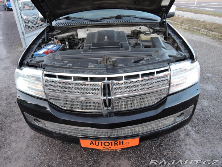 Lincoln Navigator 5,4i V8 24V Aut. LPG 7.mí 2007