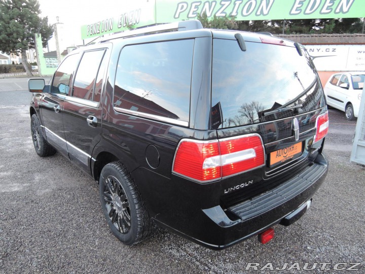 Lincoln Navigator 5,4i V8 24V Aut. LPG 7.mí 2007