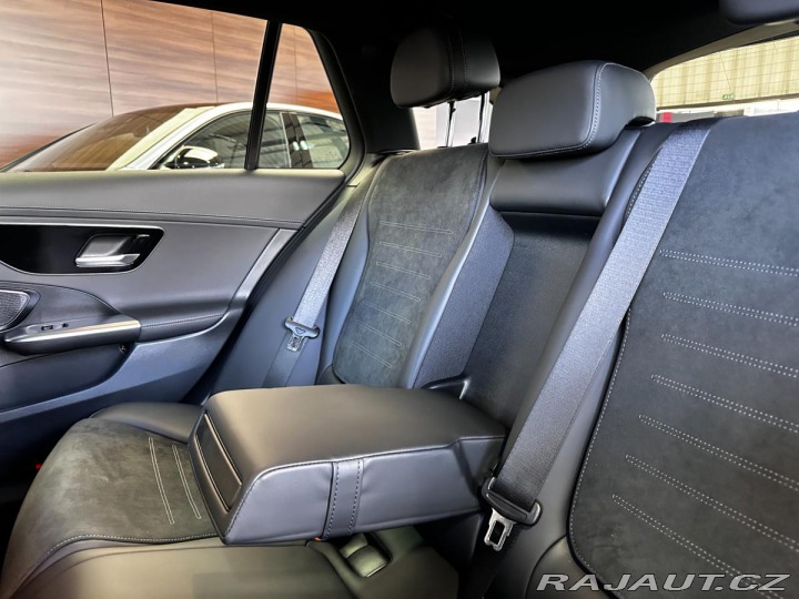 Mercedes-Benz C C 220 D 4MATIC kombi 2023