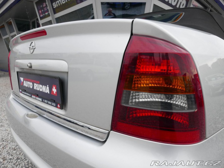 Opel Astra 2,2i Cabrio REZERVACE 2004