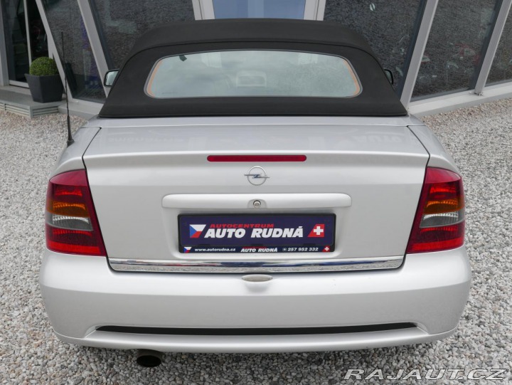 Opel Astra 2,2i Cabrio REZERVACE 2004