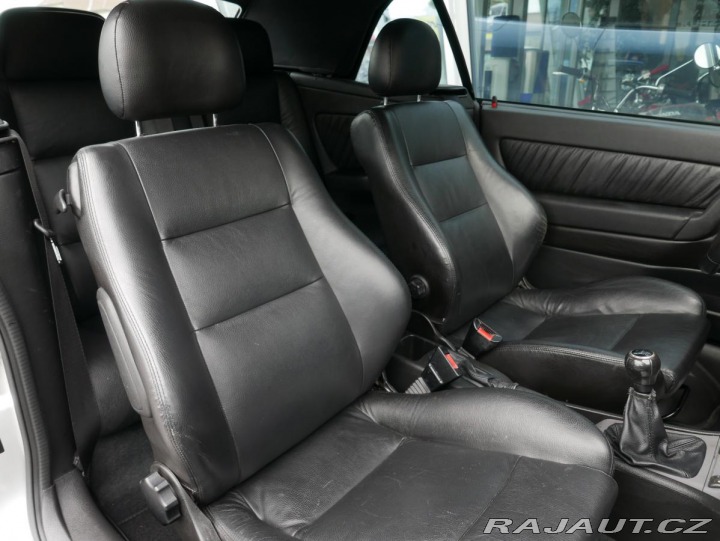 Opel Astra 2,2i Cabrio REZERVACE 2004