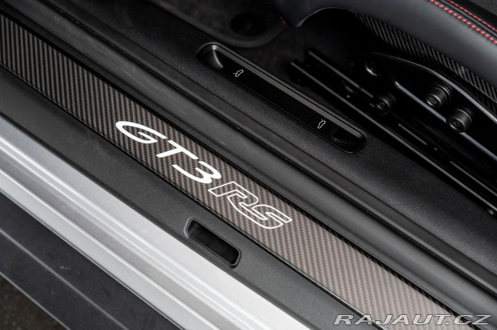 Porsche 911 GT3 RS/Weissach/GT Silber 1800