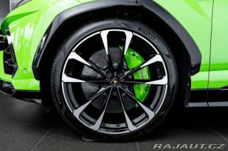 Lamborghini Urus Akrapovič/Carbon 2022