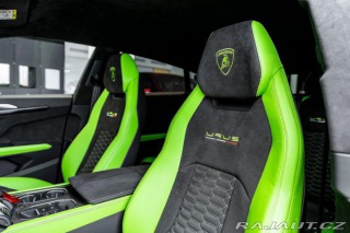 Lamborghini Urus Akrapovič/Carbon 2022