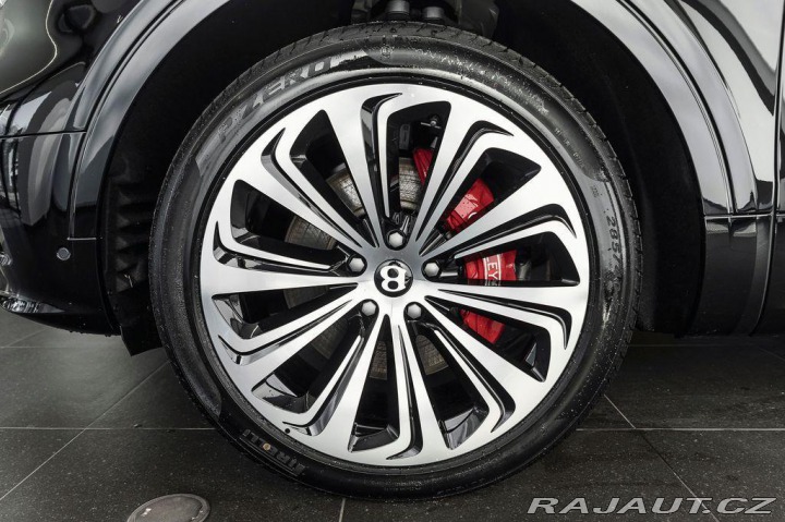 Bentley Bentayga V8/Naim/Entertainment/Pan 1800