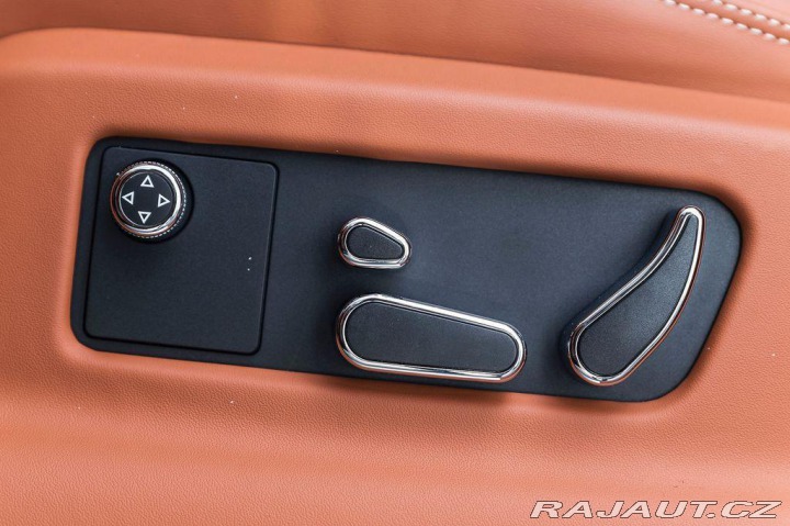 Bentley Bentayga V8/Naim/Entertainment/Pan 1800