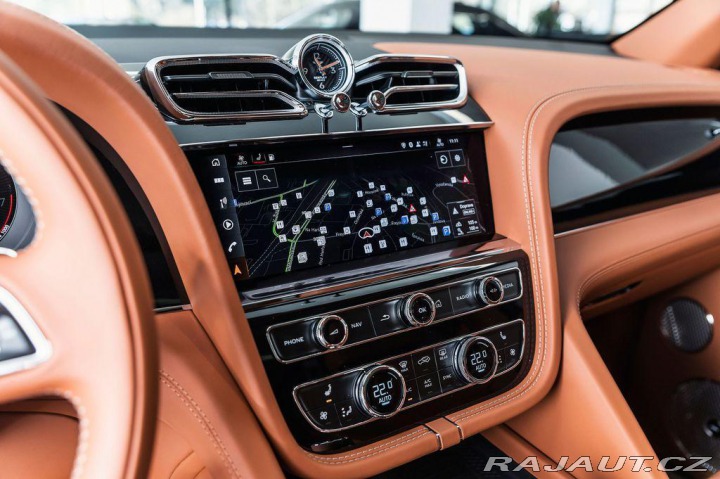 Bentley Bentayga V8/Naim/Entertainment/Pan 1800