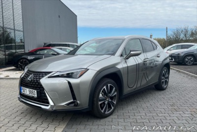 Lexus Ostatní modely UX 250h 2,0 250h 2WD Business Edi