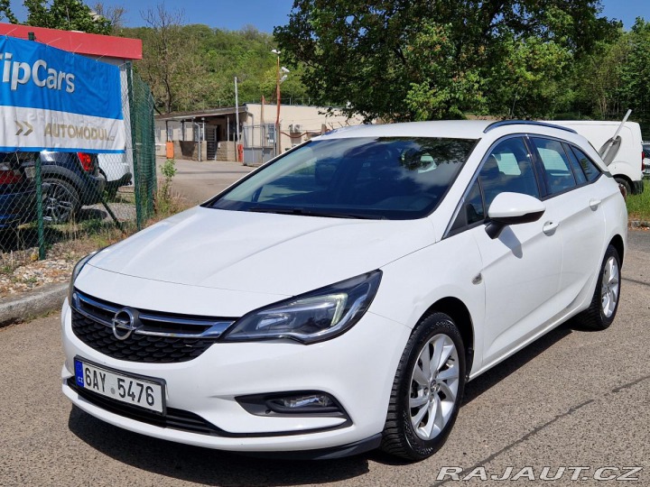 Opel Astra 1,4T SPORTS TOURER + 1.MA 2018