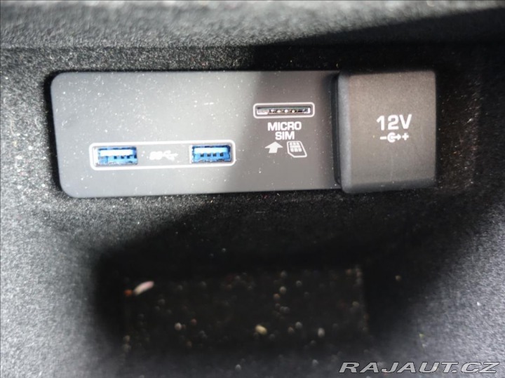 Land Rover Range Rover Evoque 2,0 D150, S, 1Maj, ČR, DP 2020