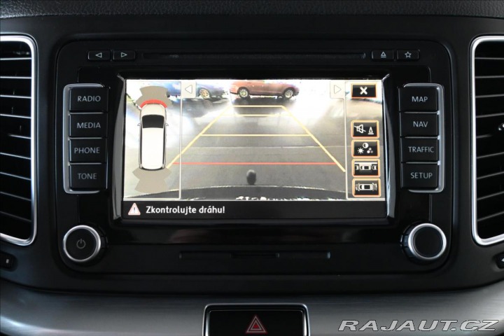 Volkswagen Sharan 2,0 TDi 103kW Highline Zá 2014