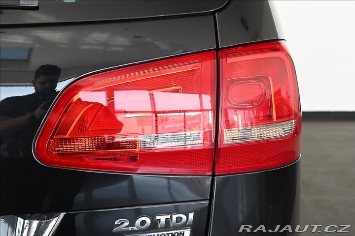 Volkswagen Sharan 2,0 TDi 103kW Highline Zá 2014