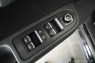 Volkswagen Sharan 2,0 TDi 103kW Highline Zá 2014