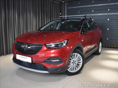 Opel Grandland 1,2 TURBO Selection bezkl