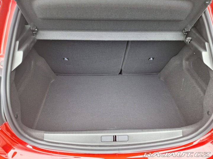 Peugeot 208 ALLURE PureTech 100 MAN6 2024