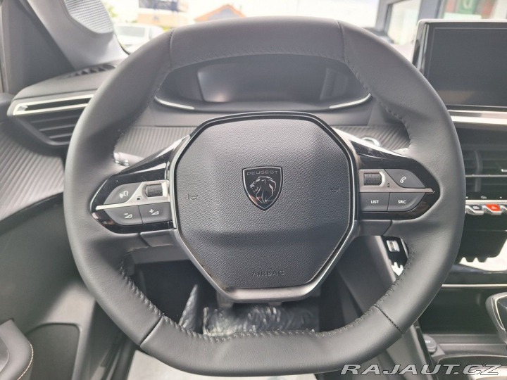 Peugeot 208 ALLURE PureTech 100 MAN6 2024
