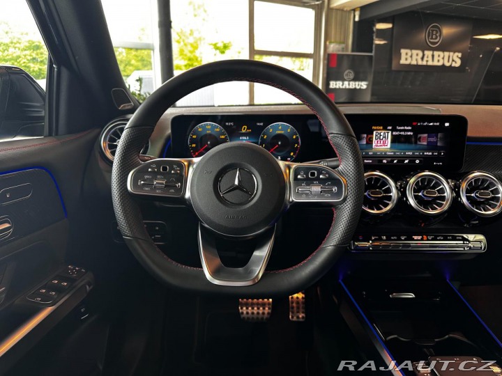 Mercedes-Benz GLB 200 4MATIC 2023