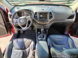 Jeep Cherokee Limited 2.2D 200k 4WD 9AT 2015