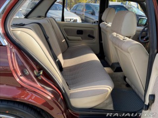 BMW 3 2.7 325e 112.356km! Plná 1987