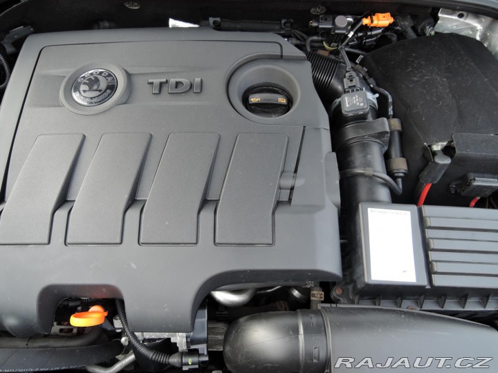 Škoda Octavia 1,6 TDi 4x4 Elegance 2012