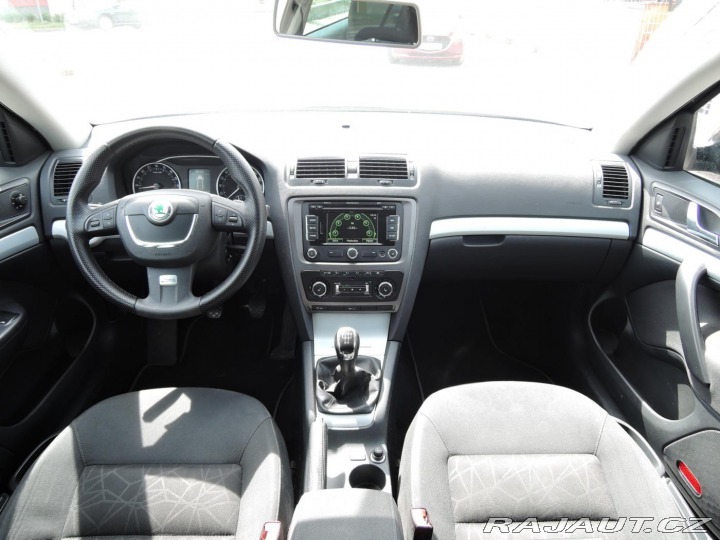 Škoda Octavia 1,6 TDi Ambiente 2011