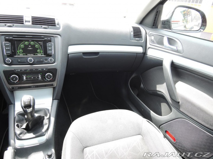 Škoda Octavia 1,6 TDi Ambiente 2011