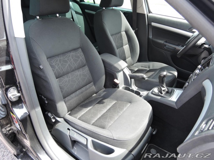 Škoda Octavia 1,6 TDi Ambiente 2011