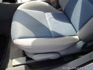 Mazda 3 1.4i Comfort Klima ČR 2004