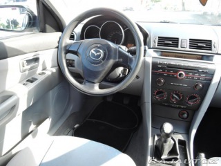 Mazda 3 1.4i Comfort Klima ČR 2004