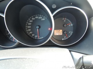 Mazda 3 1.4i Comfort Klima ČR 2004