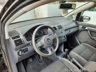 Volkswagen Touran 1,6 TDI 105K 7.Míst 2012