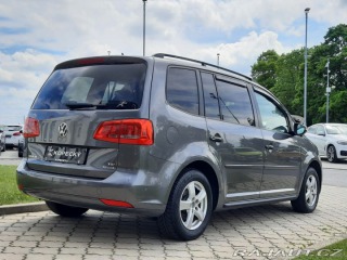 Volkswagen Touran 1,6 TDI 105K 7.Míst 2012