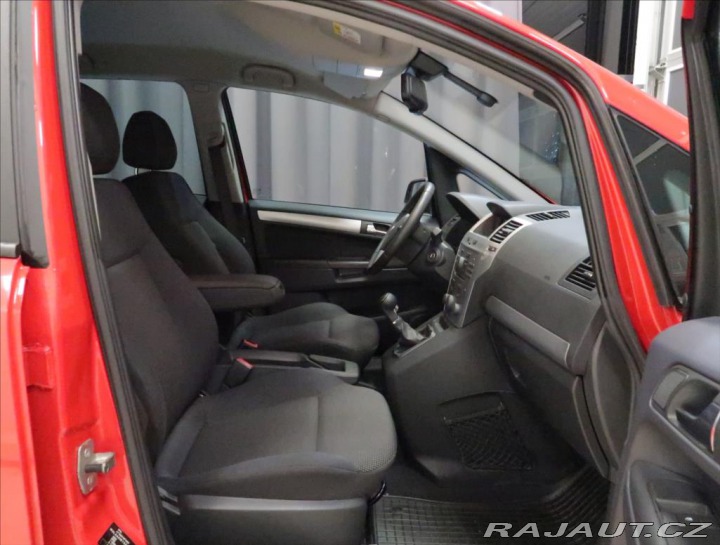 Opel Zafira 1,8 i 88kW Classic 7-míst 2014