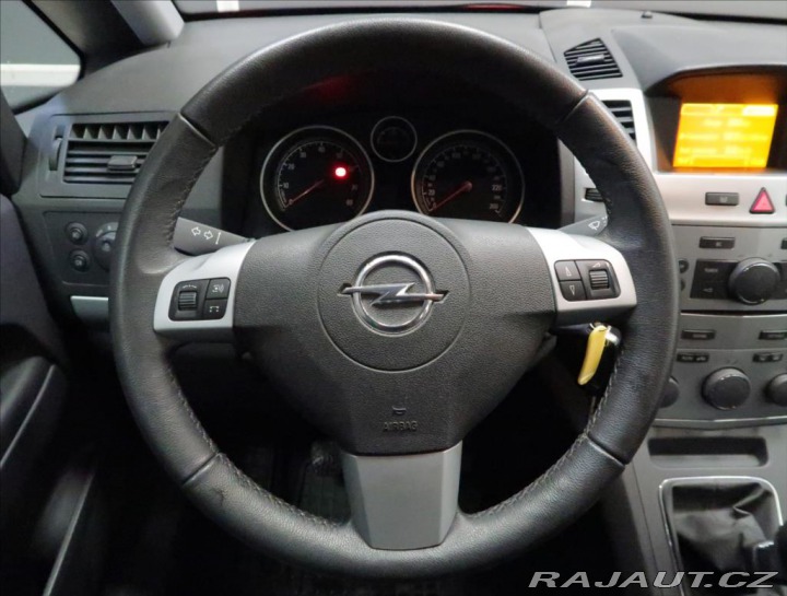 Opel Zafira 1,8 i 88kW Classic 7-míst 2014