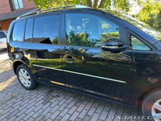 Volkswagen Touran 2.0Tdi 103kw Highline 2010