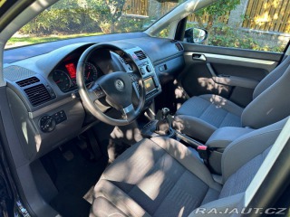 Volkswagen Touran 2.0Tdi 103kw Highline 2010
