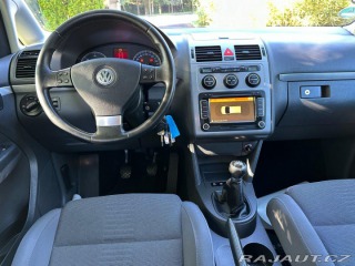 Volkswagen Touran 2.0Tdi 103kw Highline 2010