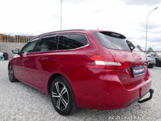 Peugeot 308 1,2 SW 96kW Automat Nepoj 2015