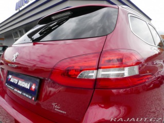 Peugeot 308 1,2 SW 96kW Automat Nepoj 2015